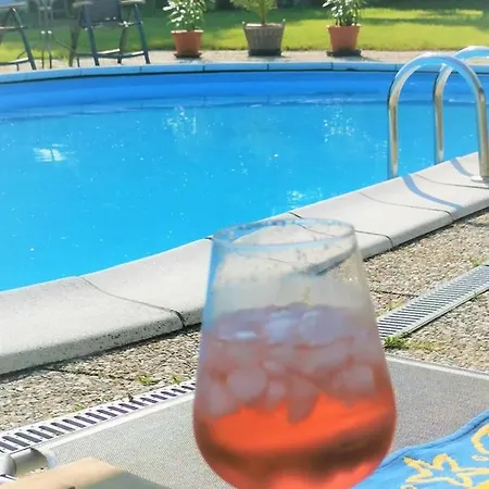 08 Heuwiese - Hof Wiesengrund *